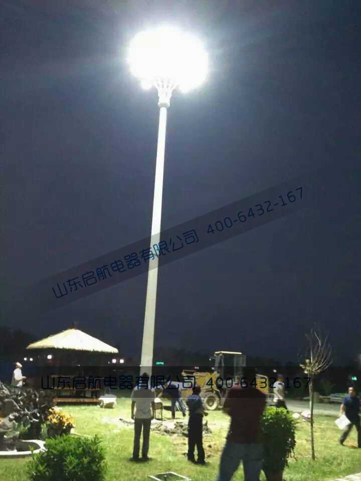 高桿燈安裝.jpg 高桿燈安裝.jpg