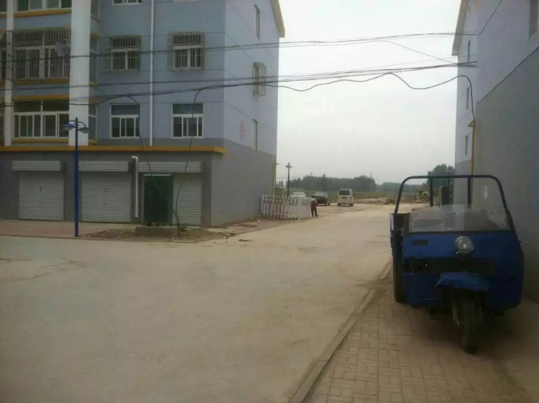 梁河社區(qū)3.jpg 梁河社區(qū)3.jpg